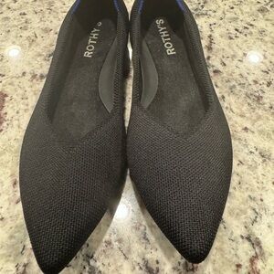 Beautiful black Rothy flats! “The Pointe II”